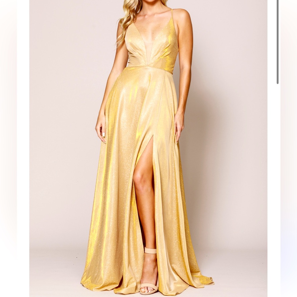 Bridesmaid Prom Formal Amelia Couture Dress size 4 NWT